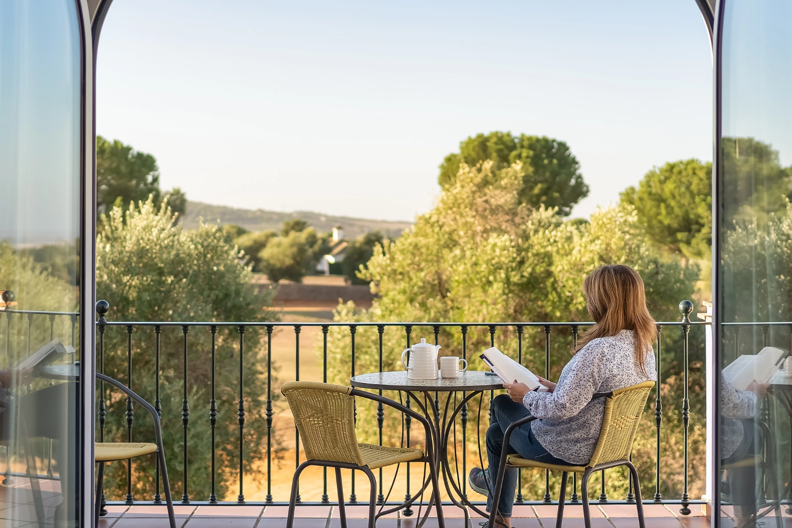 prevenir mosquitos en terrazas y jardines